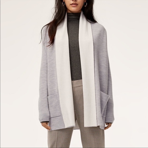 Aritzia Sweaters - Aritzia Two-Tone Light Gray and Cream Open Front Cardigan